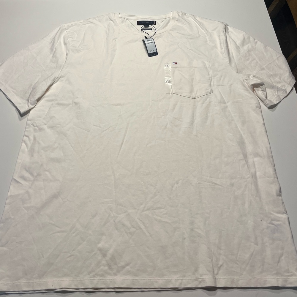 NWT Tommy Hilfiger Cream Short Sleeve Tee